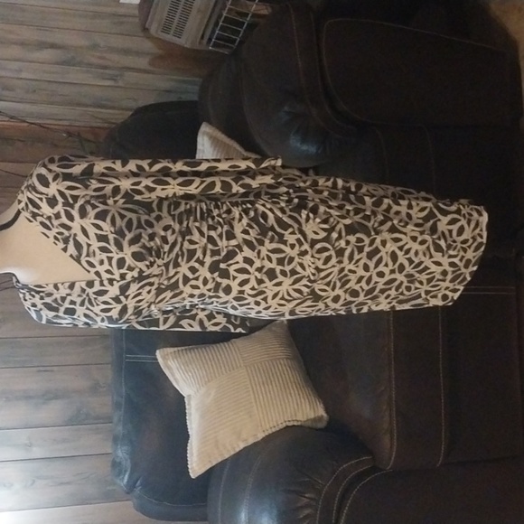 Gray and white Ralph Lauren 3/4 sleeve v-neck dress, size 4 - Picture 3 of 10